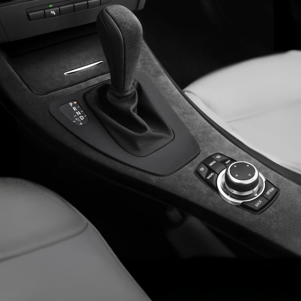 Revestimiento de Consola Central en Alcántara - BMW E90/E92