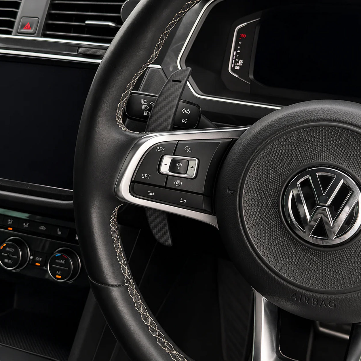 Levas Magnéticas Curtas de Carbono - VW GOLF 7